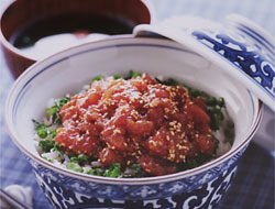 まぐろのごまじょうゆ丼