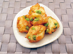 枝豆とはんぺんの落とし揚げ
