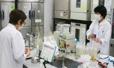 独自の検査室 写真